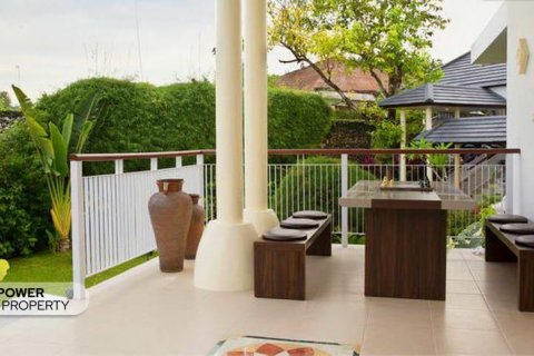 4 bedrooms Villa in Nusa Dua, Badung, Indonesia No. 126 2