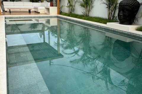 4 bedrooms Villa in South Kuta, Badung, Indonesia No. 8611 3