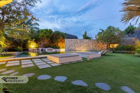 Вилла с 4 спальнями в Seminyak, Бадунг, Индонезия № 338 25