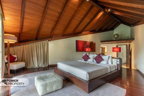 Вилла с 4 спальнями в Seminyak, Бадунг, Индонезия № 338 8