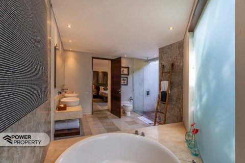 Вилла с 4 спальнями в Seminyak, Бадунг, Индонезия № 338 10