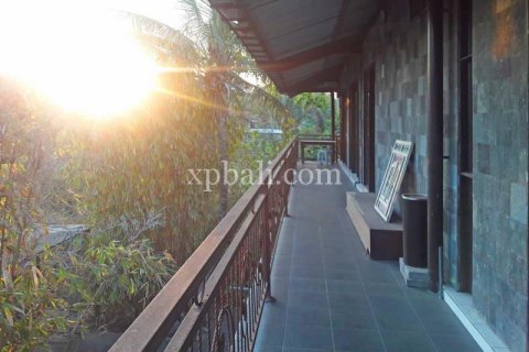 1504m2 Villa in Gianyar, Indonesia No. 339 12