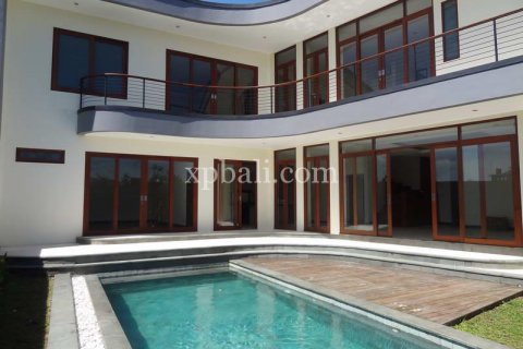 3 bedrooms Villa in Canggu, Badung, Indonesia No. 335 4