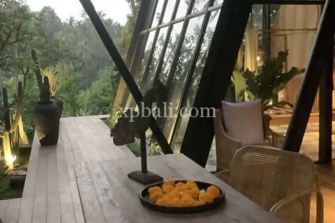3 bedrooms Villa in Tampaksiring, Gianyar, Indonesia No. 341 3