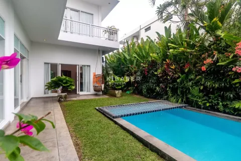 3 bedrooms Villa in Canggu, Badung, Indonesia No. 12411 4