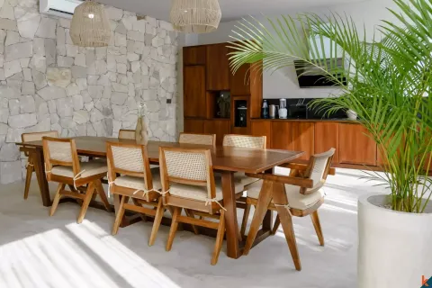 5 bedrooms Villa in Tibubeneng, Badung, Indonesia No. 10439 10