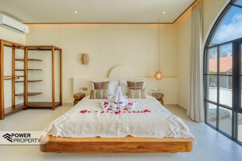2 bedrooms Villa in South Kuta, Badung, Indonesia No. 13593 3