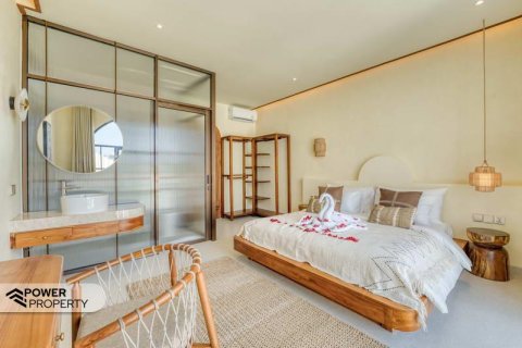 2 bedrooms Villa in South Kuta, Badung, Indonesia No. 13593 2