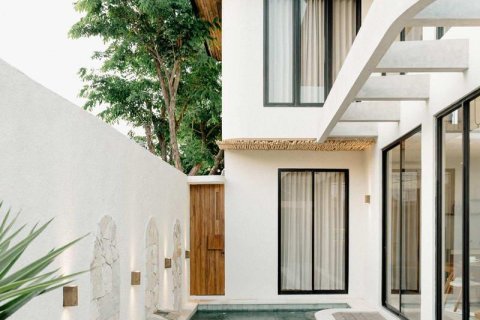 Вилла с 3 спальнями в Seminyak, Бадунг, Индонезия № 13595 2