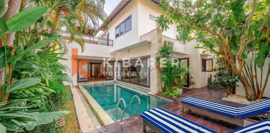 2 bedrooms Villa in Badung, Indonesia No. 13244