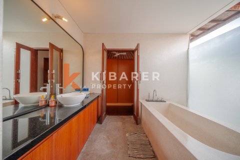 2 bedrooms Villa in Badung, Indonesia No. 13244 16