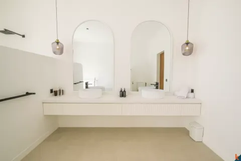 4 bedrooms Villa in South Denpasar, Denpasar, Indonesia No. 13240 28