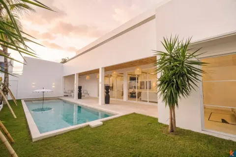 4 bedrooms Villa in South Denpasar, Denpasar, Indonesia No. 13240