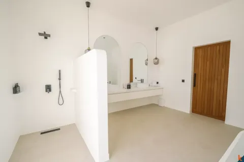 4 bedrooms Villa in South Denpasar, Denpasar, Indonesia No. 13240 29