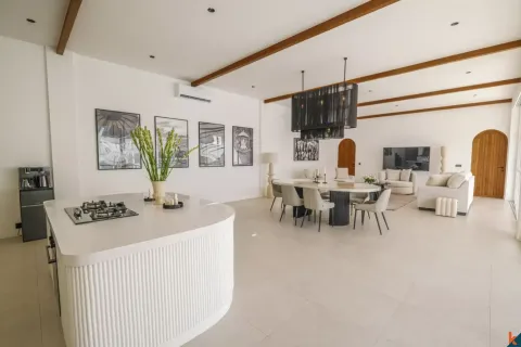 4 bedrooms Villa in South Denpasar, Denpasar, Indonesia No. 13240 17