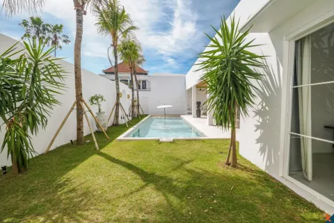 4 bedrooms Villa in South Denpasar, Denpasar, Indonesia No. 13240 10