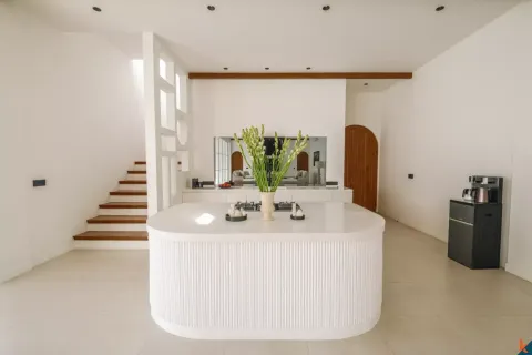 4 bedrooms Villa in South Denpasar, Denpasar, Indonesia No. 13240 6