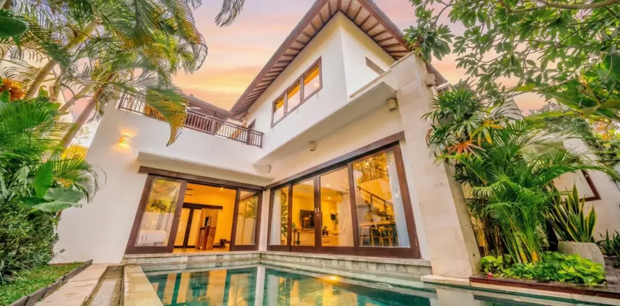2 bedrooms Villa in Badung, Indonesia No. 10420
