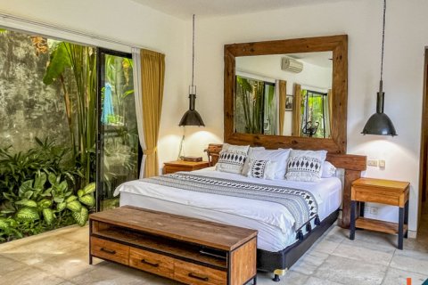 5 bedrooms Villa in Canggu, Badung, Indonesia No. 11424 17