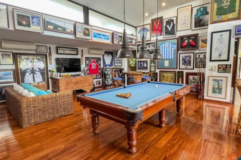 5 bedrooms Villa in Canggu, Badung, Indonesia No. 11424 12