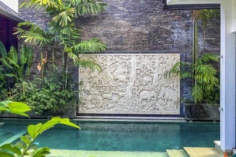 5 bedrooms Villa in Canggu, Badung, Indonesia No. 11424 8