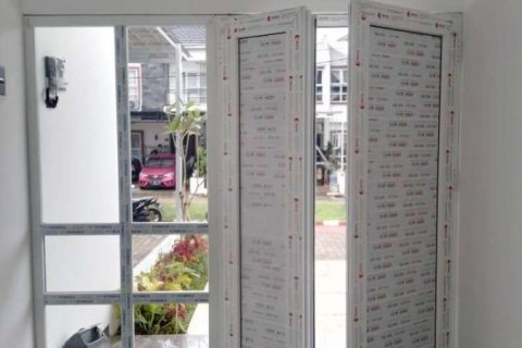 2 bedrooms House in South Tangerang, Indonesia No. 5049 4