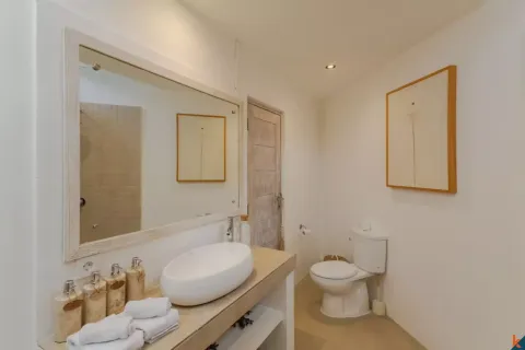 3 bedrooms Villa in Legian, Kuta, Badung, Indonesia No. 10115 18