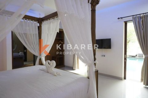 Вилла с 4 спальнями в Nusa Dua, Бадунг, Индонезия № 12408 5