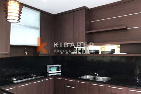 Вилла с 4 спальнями в Nusa Dua, Бадунг, Индонезия № 12408 10