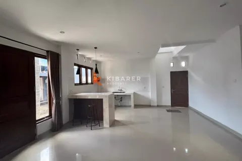 Вилла с 3 спальнями в Легиан, Kuta, Бадунг, Индонезия № 12406