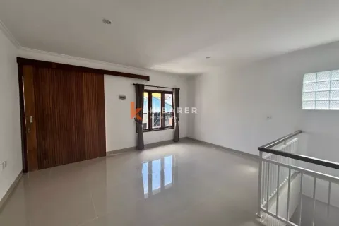 Вилла с 3 спальнями в Легиан, Kuta, Бадунг, Индонезия № 12406 6