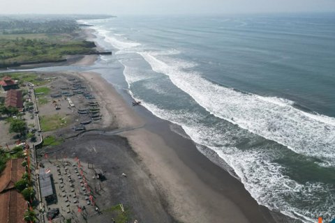 1900m2 Land in Tabanan, Indonesia No. 11405 2