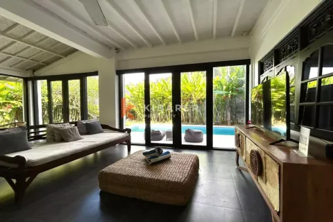 Вилла с 3 спальнями в Seminyak, Бадунг, Индонезия № 12123 2