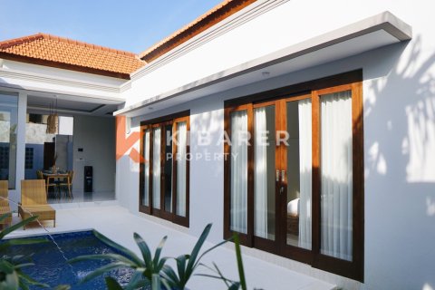 2 bedrooms Villa in Denpasar, Indonesia No. 11818 5