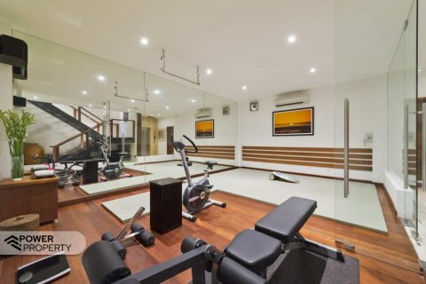4 bedrooms Villa in South Kuta, Badung, Indonesia No. 7733 20