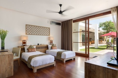 Вилла с 4 спальнями в Seminyak, Бадунг, Индонезия № 801 10
