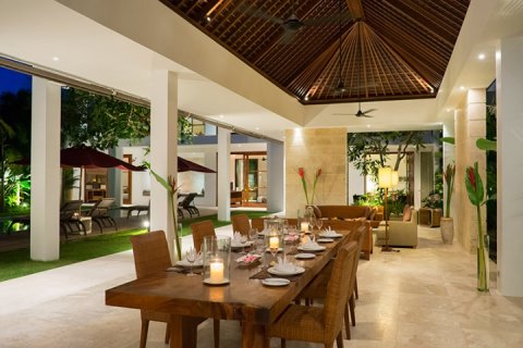 Вилла с 4 спальнями в Seminyak, Бадунг, Индонезия № 801 19