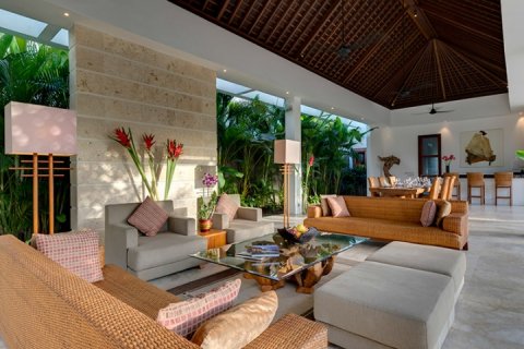 Вилла с 4 спальнями в Seminyak, Бадунг, Индонезия № 801 4