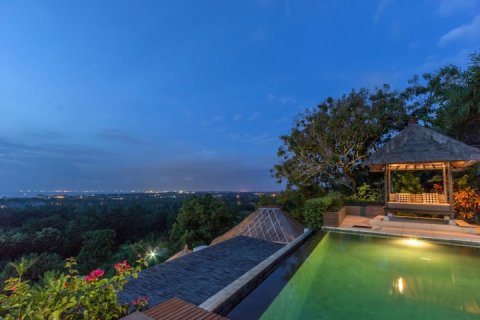 6 bedrooms Villa in South Kuta, Badung, Indonesia No. 806 30