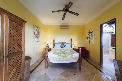 3 bedrooms Villa in South Kuta, Badung, Indonesia No. 10671 26