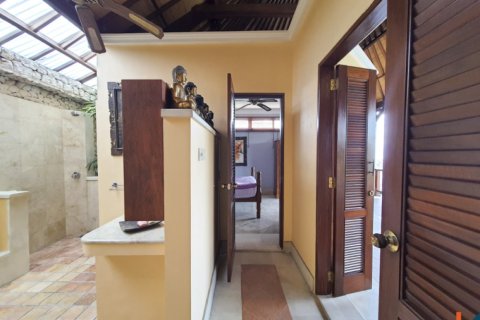 3 bedrooms Villa in South Kuta, Badung, Indonesia No. 10671 22