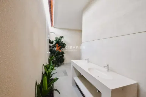 Вилла с 2 спальнями в Tibubeneng, Бадунг, Индонезия № 12097 10