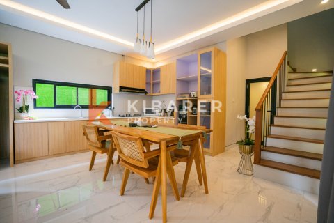 Вилла с 3 спальнями в Kuta, Бадунг, Индонезия № 12095 12