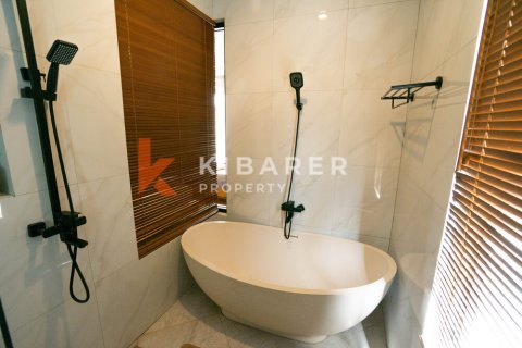 Вилла с 3 спальнями в Kuta, Бадунг, Индонезия № 12095 27
