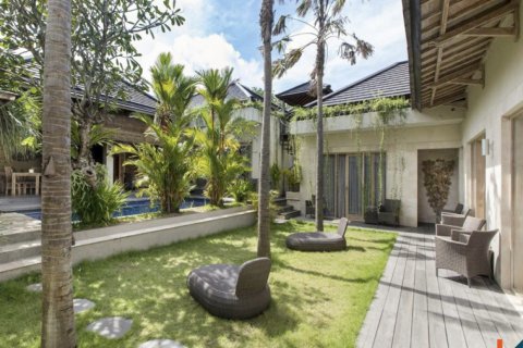 10 bedrooms Villa in Canggu, Badung, Indonesia No. 11561 21