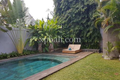 4 bedrooms Villa in Kerobokan, Badung, Indonesia No. 390 4