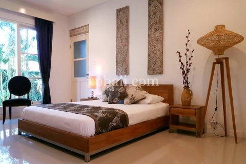4 bedrooms Villa in Kerobokan, Badung, Indonesia No. 390 7