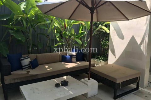 2 bedrooms Villa in Jimbaran, Badung, Indonesia No. 388 12