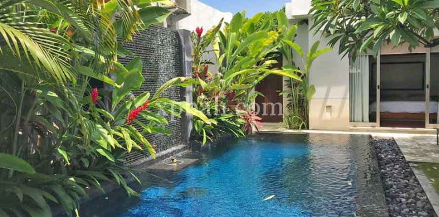 2 bedrooms Villa in Jimbaran, Badung, Indonesia No. 388