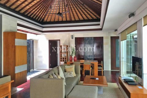 2 bedrooms Villa in Jimbaran, Badung, Indonesia No. 388 3